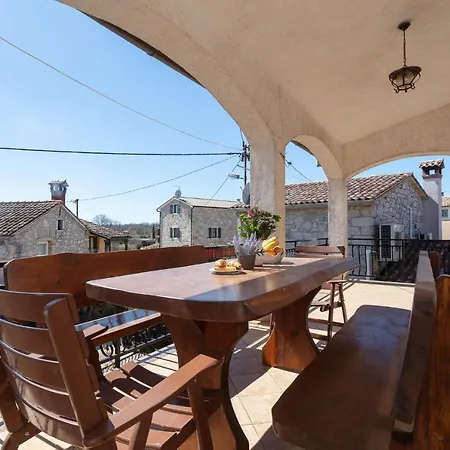 Apartment Fabich Veleniki
