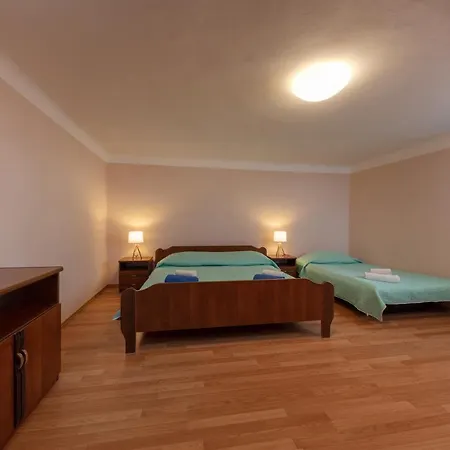 Fabich Apartment Veleniki